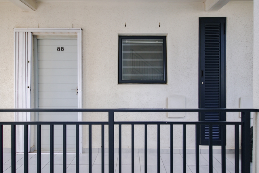 2 Bedroom Property for Sale in Haasendal Western Cape